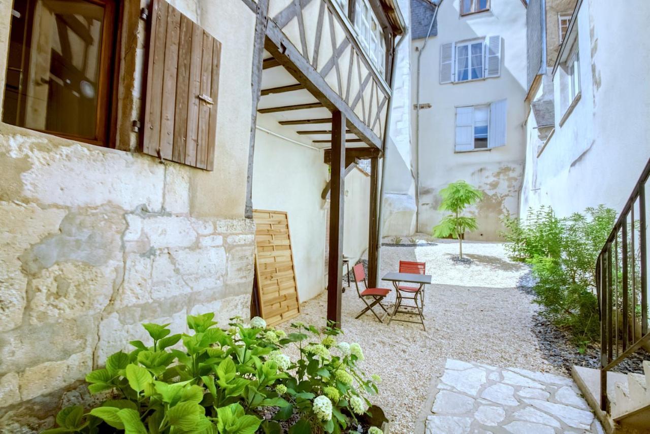 Le Cocon Bourbonnoux Apartment Bourges Exterior photo