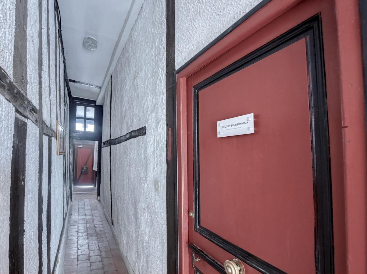 Le Cocon Bourbonnoux Apartment Bourges Exterior photo