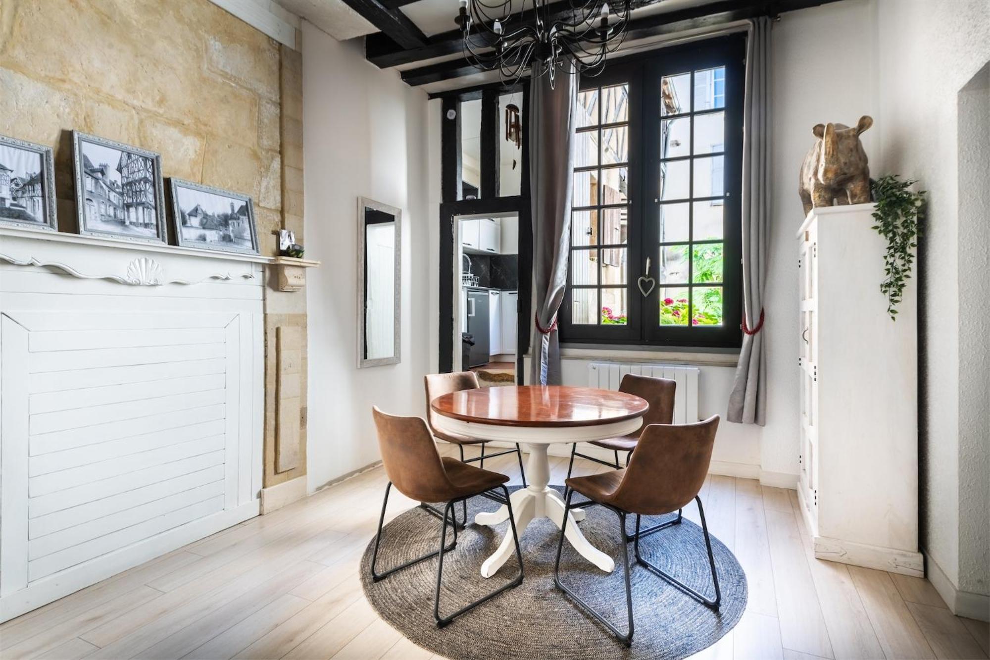 Le Cocon Bourbonnoux Apartment Bourges Exterior photo